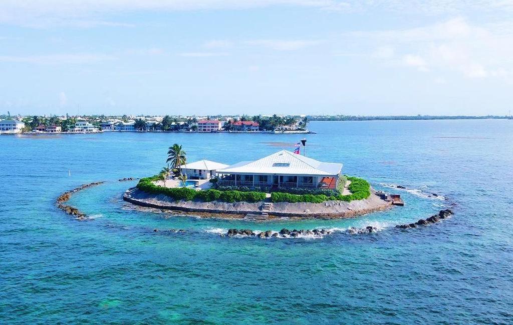 Villa East Sister Rock Island Marathon Exterior foto